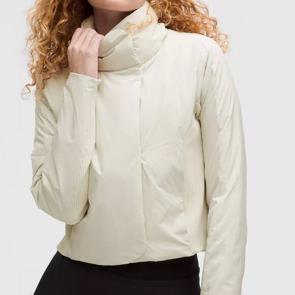 Lululemon Sleek City Jacket Bone 4 - Picture 3 of 11